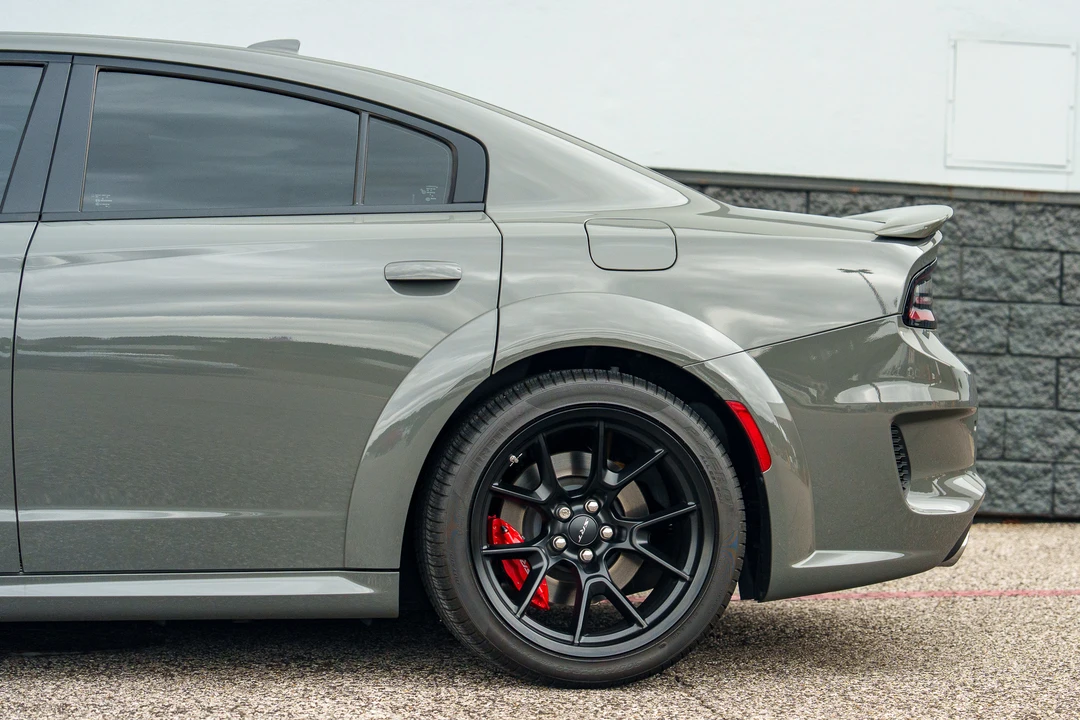 2023 Dodge Charger SRT Hellcat 7th Gen - Image 13 of 31
