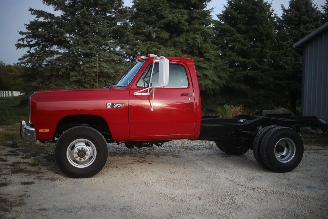 1989 Dodge Ram 1st Gen - Image 2 of 31