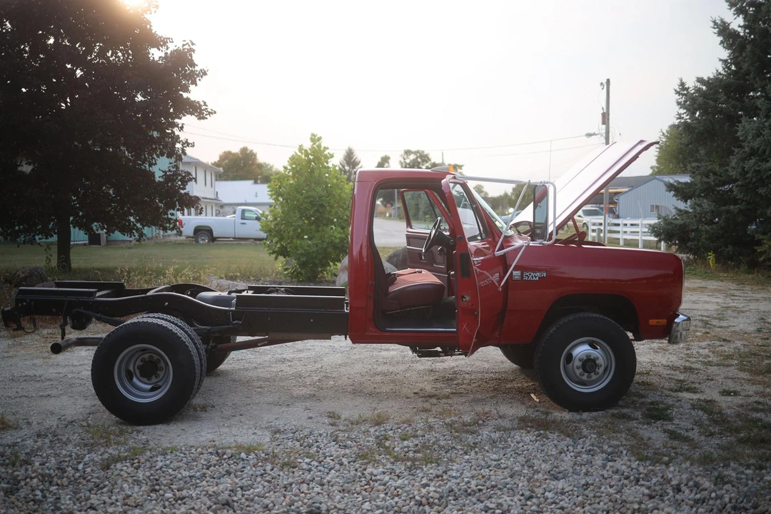 1989 Dodge Ram 1st Gen - Image 20 of 31