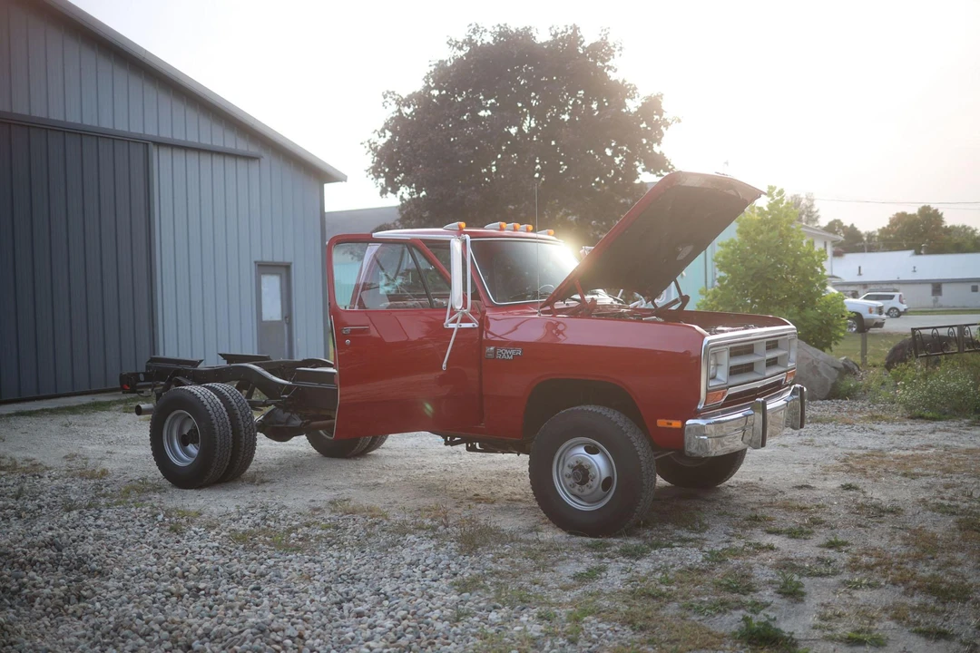 1989 Dodge Ram 1st Gen - Image 19 of 31