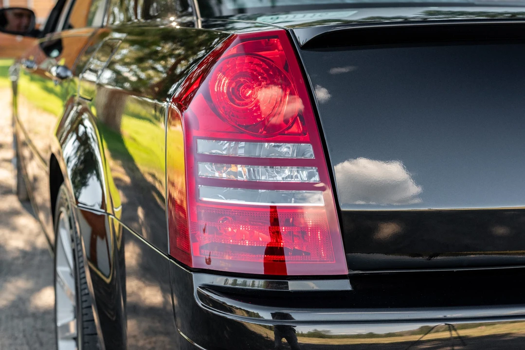 2006 Chrysler 300 (2005-2023) - Image 17 of 31