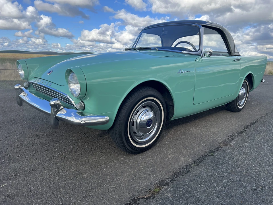 1962 Sunbeam Alpine Series II - Image 2 of 31