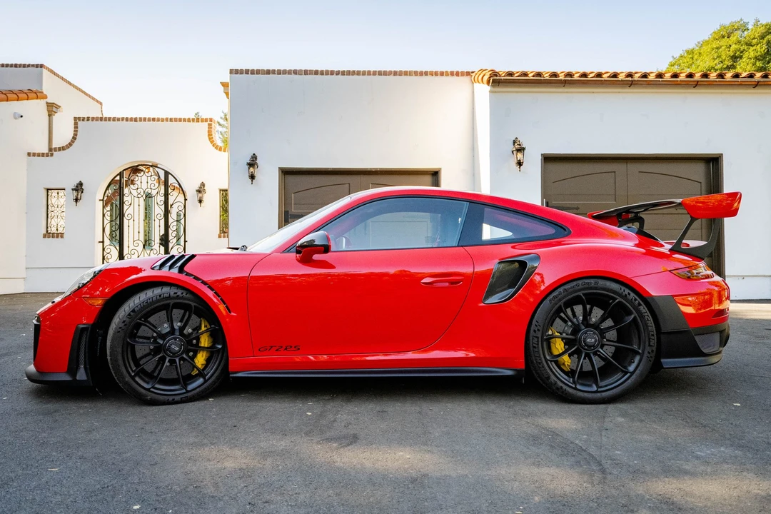 2018 Porsche 991 GT2 RS - Image 15 of 31