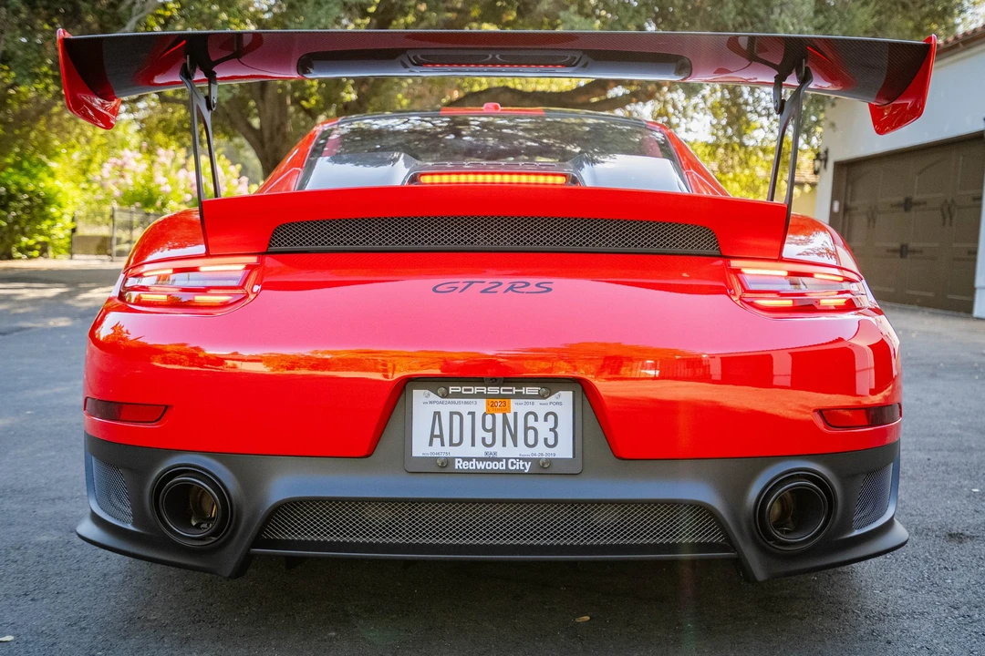 2018 Porsche 991 GT2 RS - Image 11 of 31