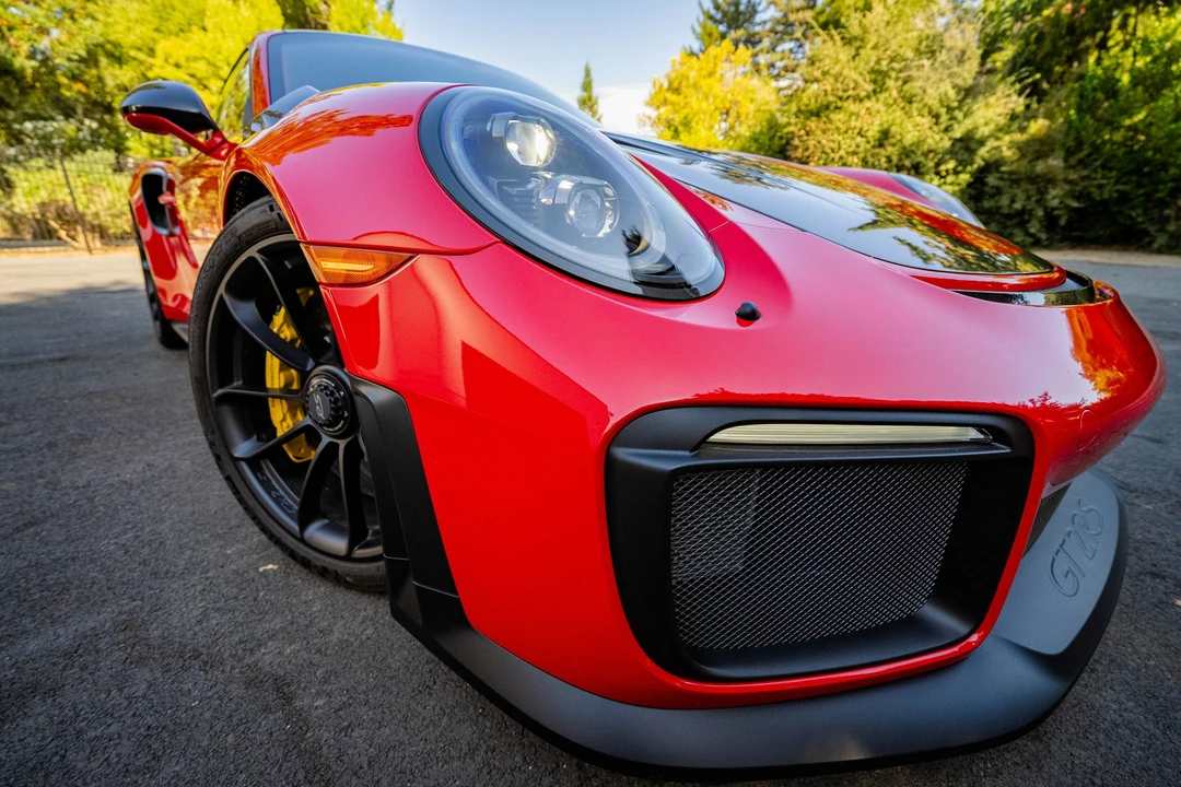2018 Porsche 991 GT2 RS - Image 16 of 31