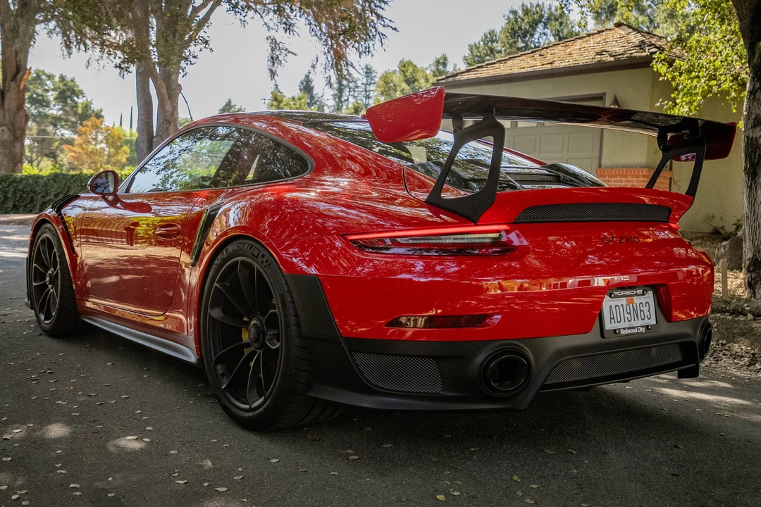 2018 Porsche 991 GT2 RS - Image 13 of 31