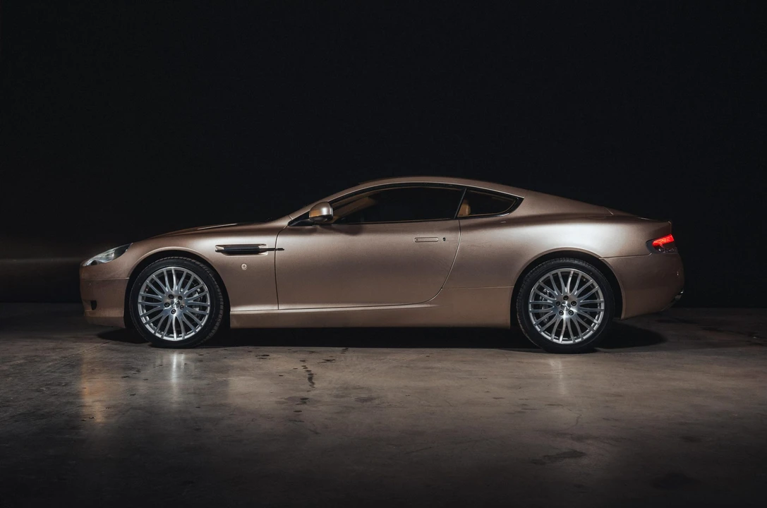2010 Aston Martin DB9 - Image 4 of 31