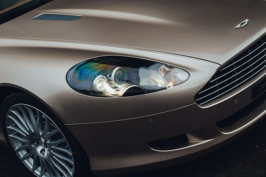 2010 Aston Martin DB9 - Image 22 of 31