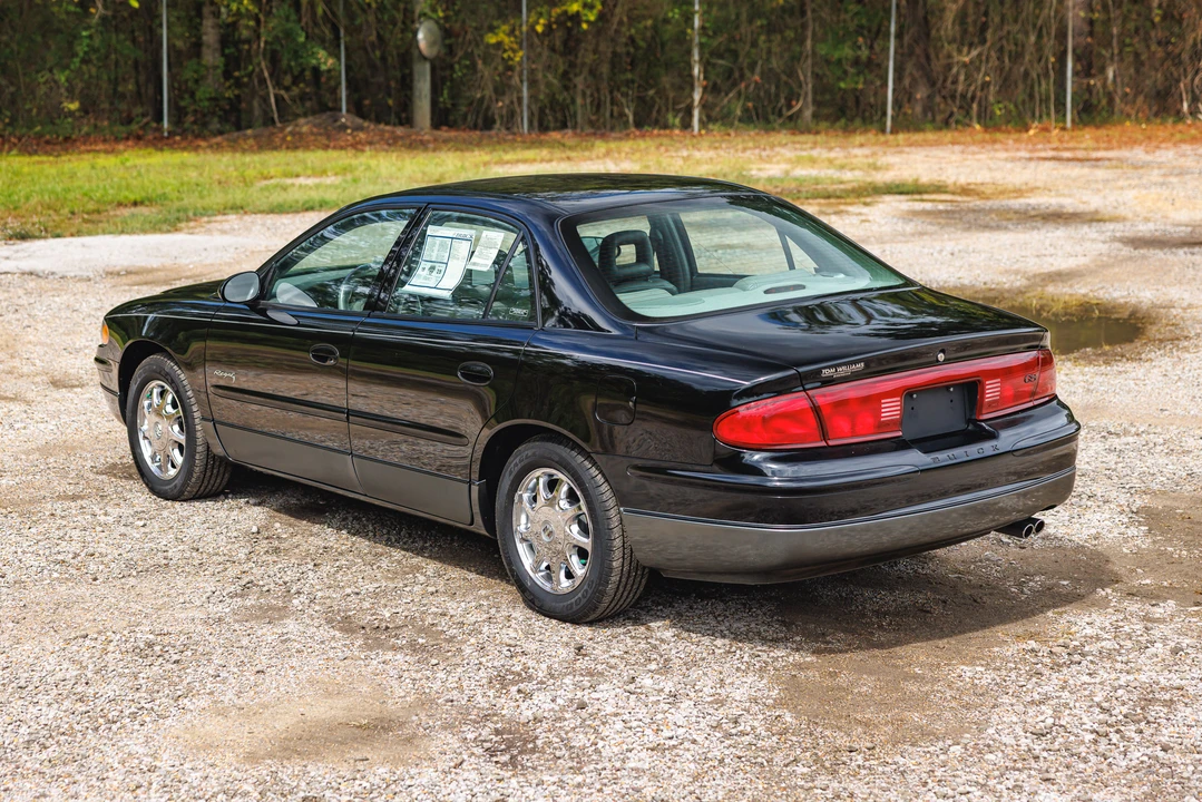 1997 Buick Regal - Image 5 of 31
