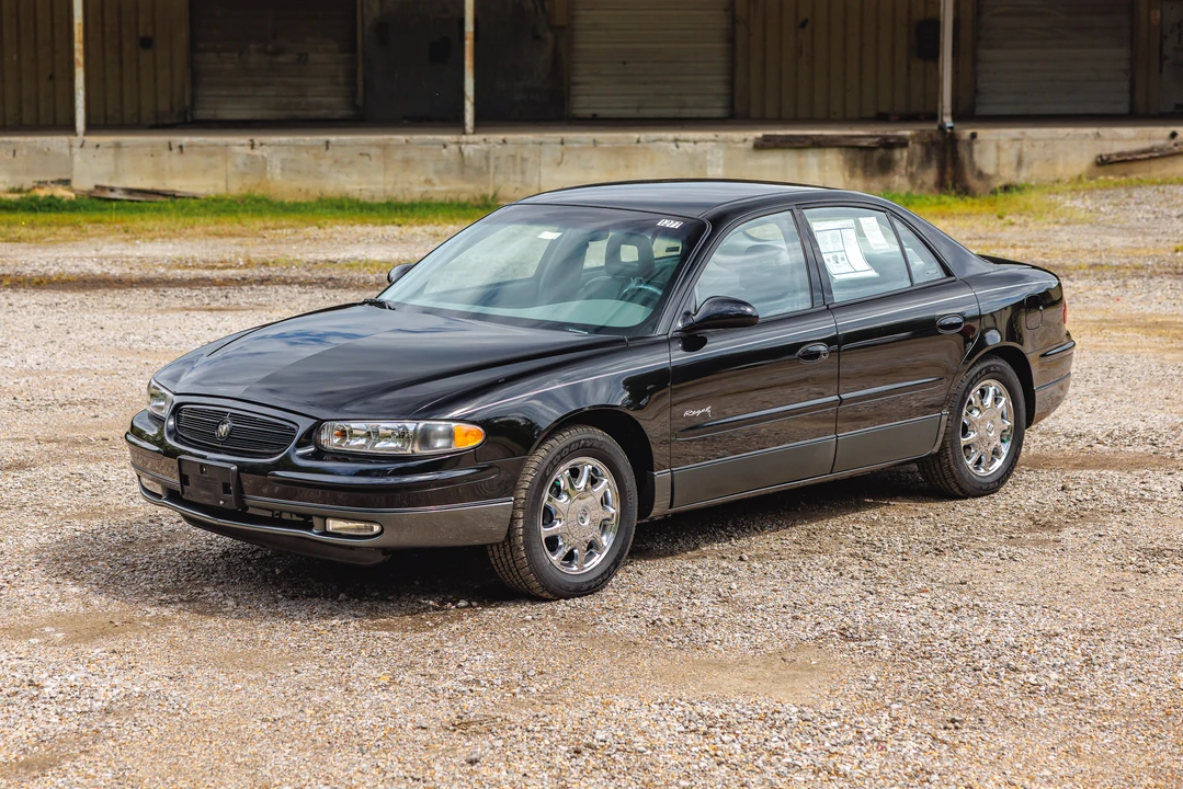 1997 Buick Regal - Image 3 of 31