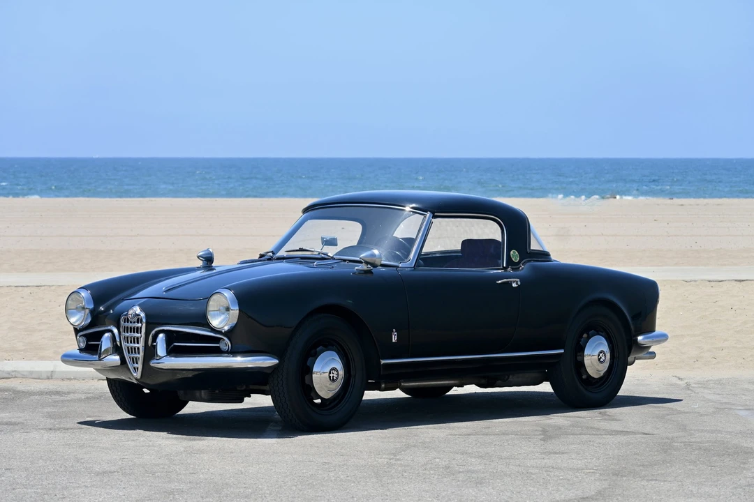 1957 Alfa Romeo Giulietta - Image 4 of 31