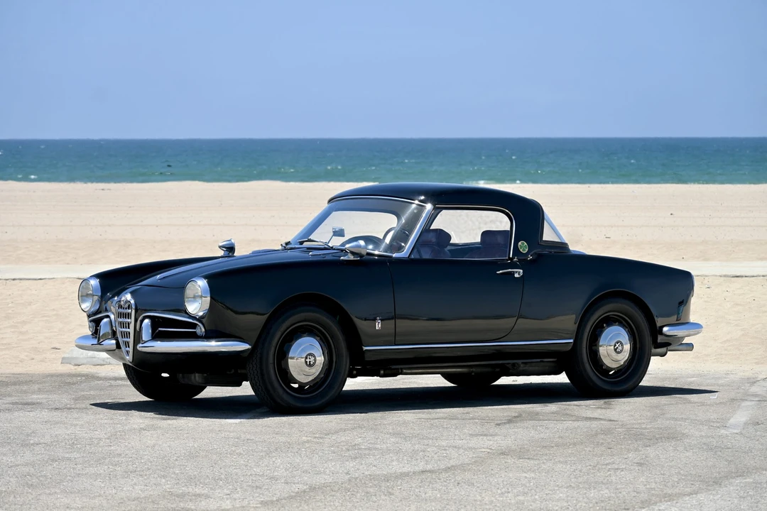 1957 Alfa Romeo Giulietta - Image 11 of 31