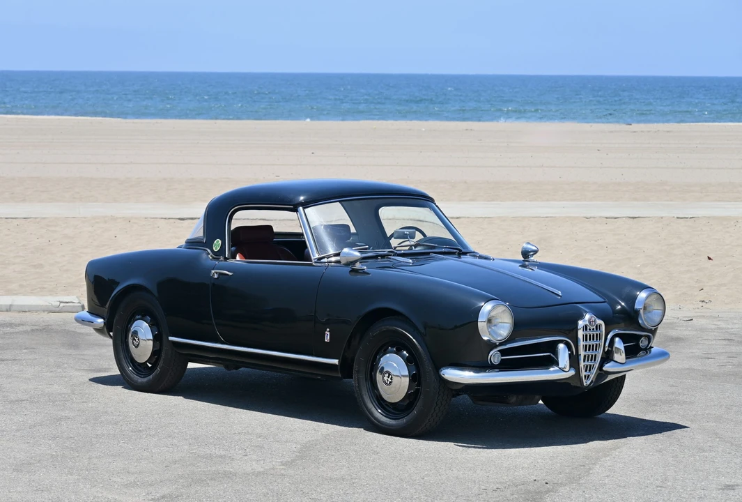1957 Alfa Romeo Giulietta - Image 16 of 31