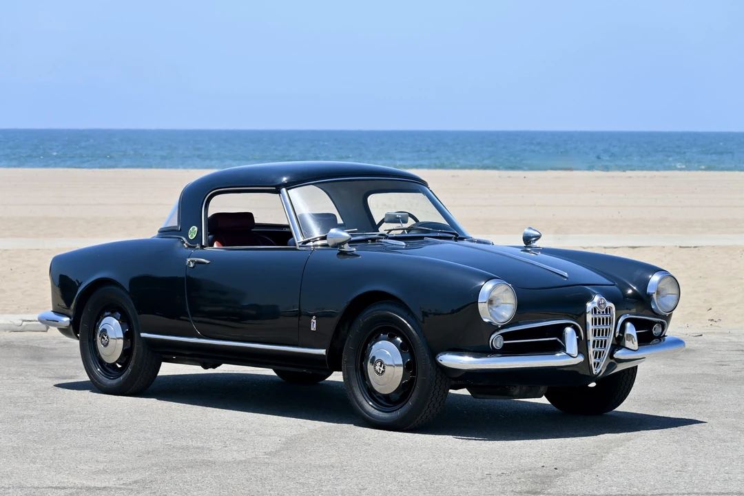 1957 Alfa Romeo Giulietta - Image 17 of 31