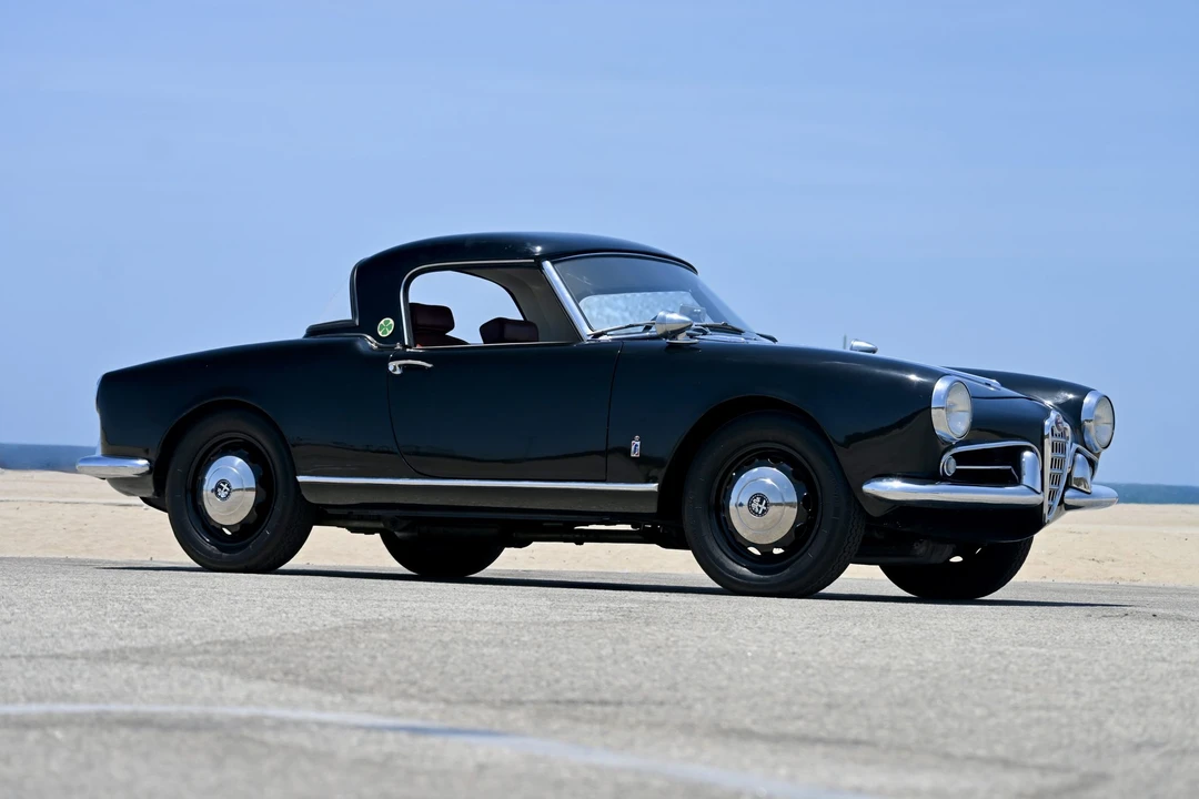 1957 Alfa Romeo Giulietta - Image 24 of 31