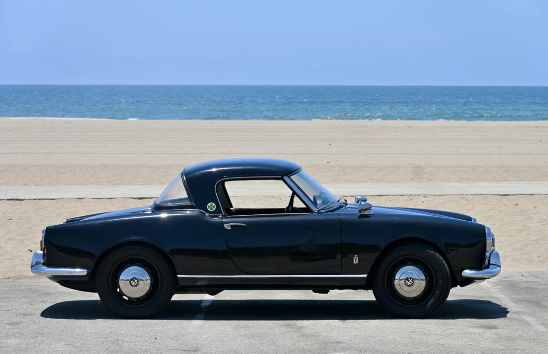 1957 Alfa Romeo Giulietta - Image 25 of 31