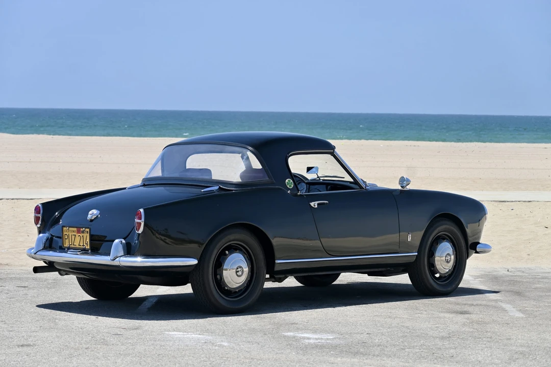 1957 Alfa Romeo Giulietta - Image 28 of 31