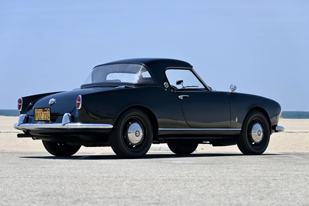 1957 Alfa Romeo Giulietta - Image 29 of 31