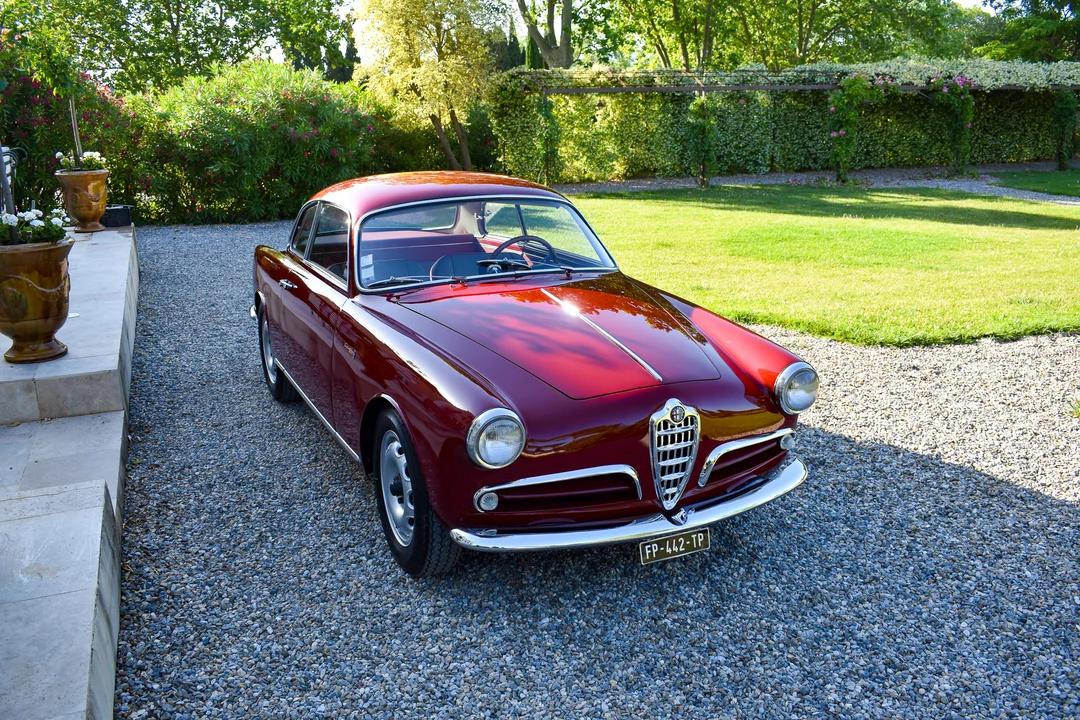1957 Alfa Romeo Giulietta - Image 9 of 31