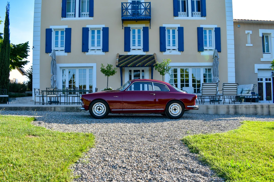 1957 Alfa Romeo Giulietta - Image 26 of 31