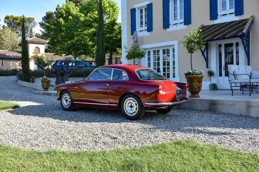 1957 Alfa Romeo Giulietta - Image 25 of 31