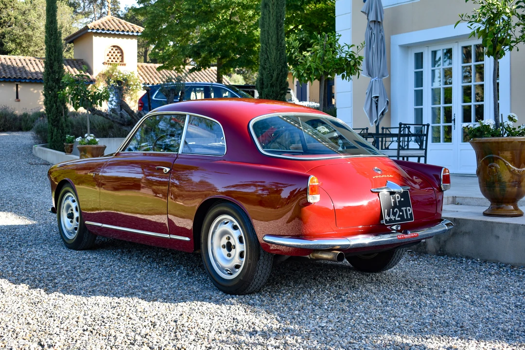 1957 Alfa Romeo Giulietta - Image 21 of 31
