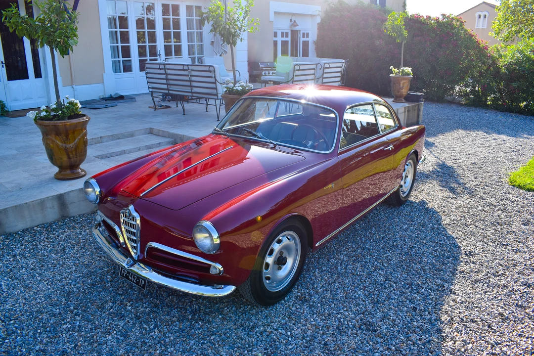 1957 Alfa Romeo Giulietta - Image 5 of 31