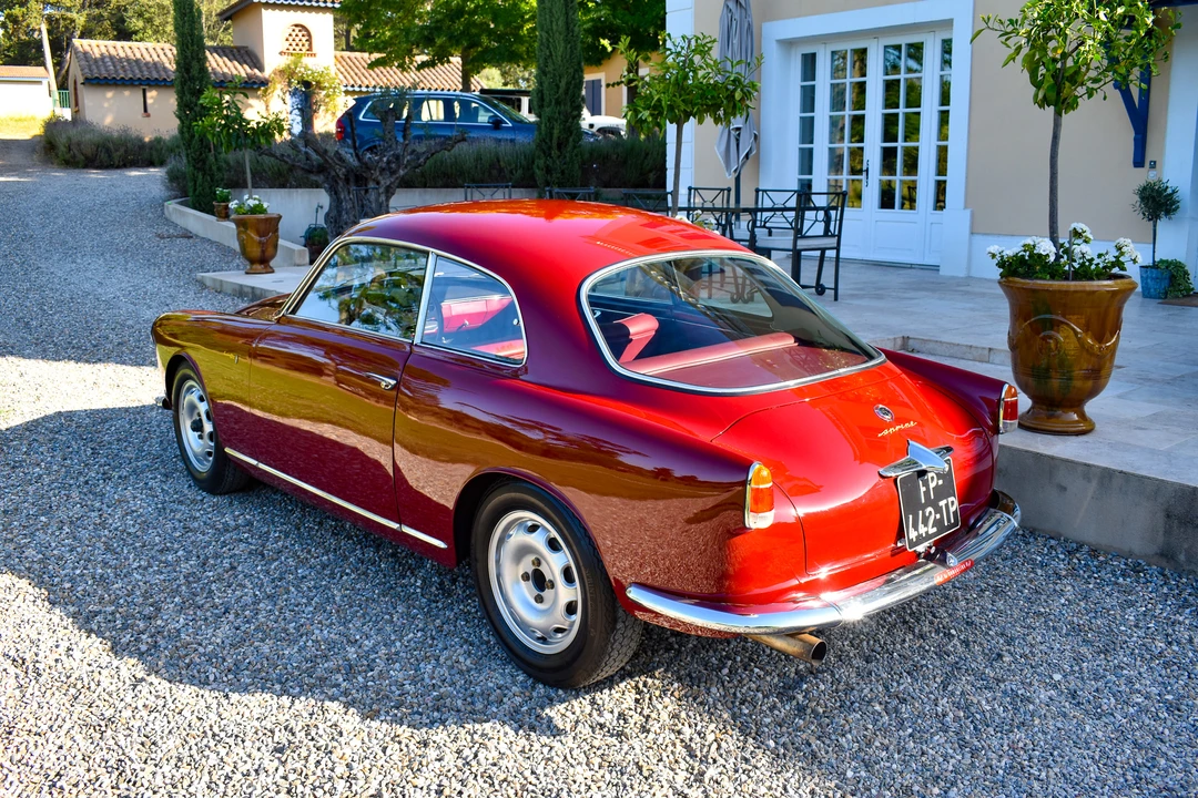 1957 Alfa Romeo Giulietta - Image 20 of 31