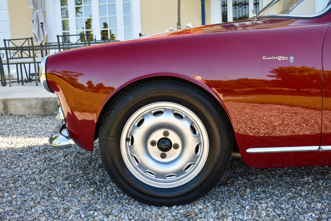 1957 Alfa Romeo Giulietta - Image 29 of 31