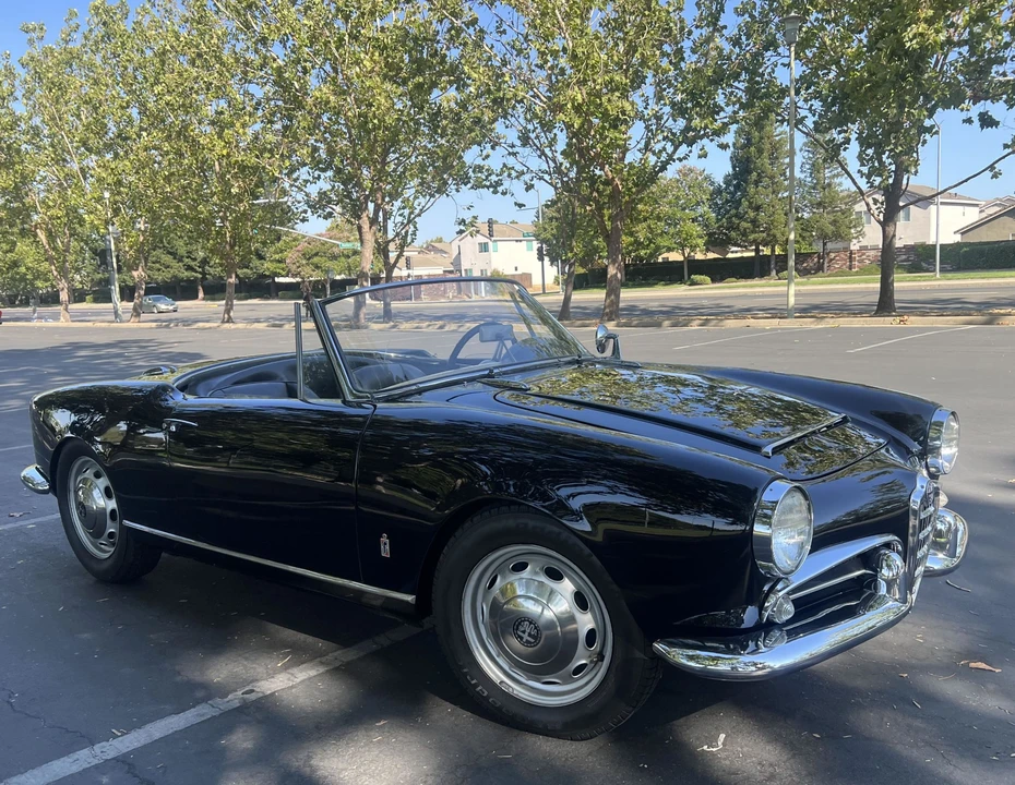 1965 Alfa Romeo Giulietta - Image 10 of 31