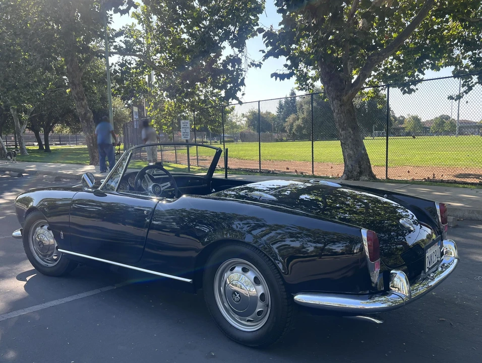 1965 Alfa Romeo Giulietta - Image 16 of 31
