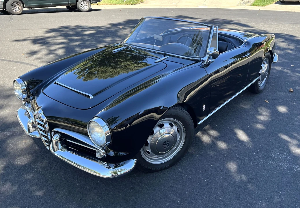 1965 Alfa Romeo Giulietta - Image 2 of 31