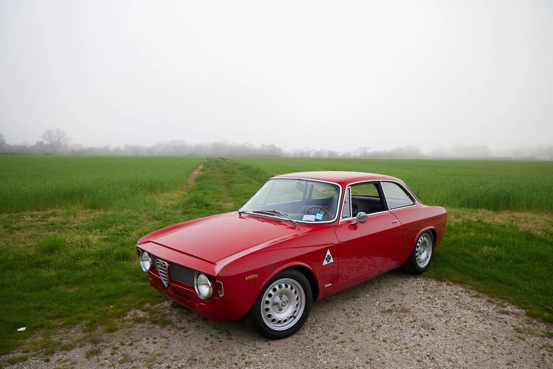 1965 Alfa Romeo Giulia Sprint GT - Image 2 of 31