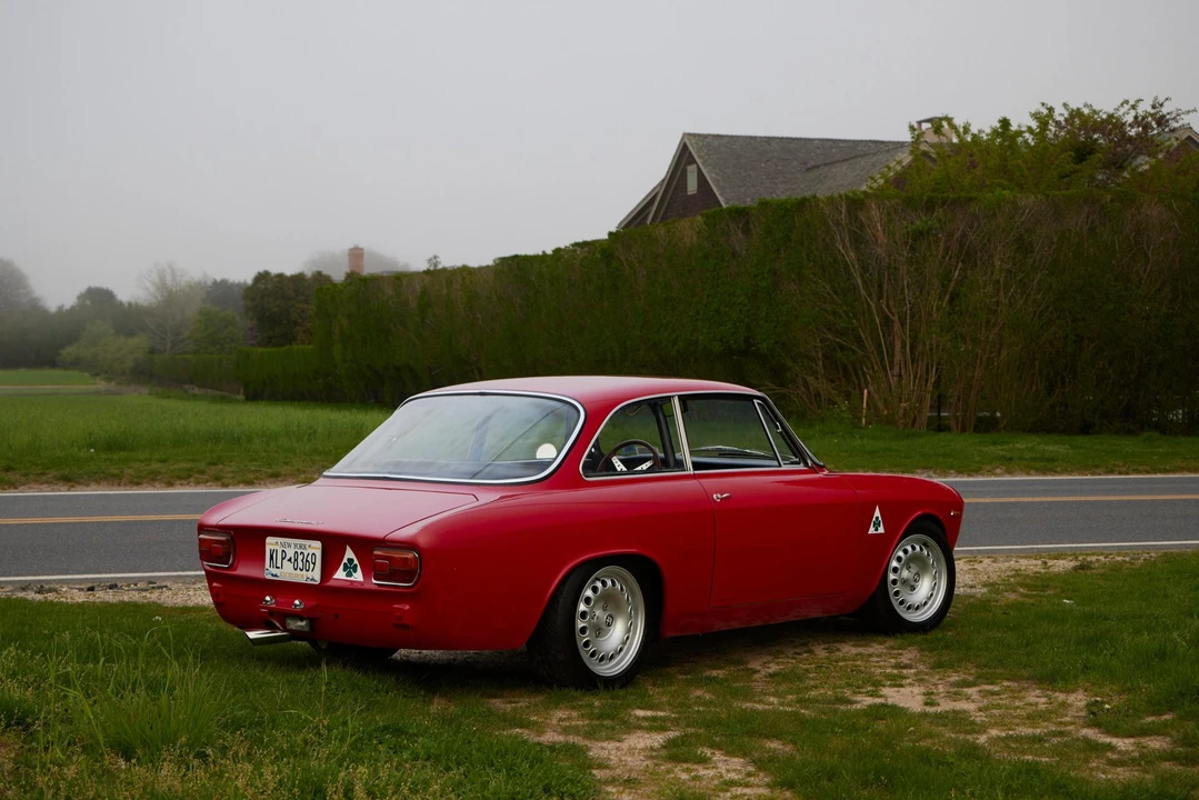 1965 Alfa Romeo Giulia Sprint GT - Image 28 of 31