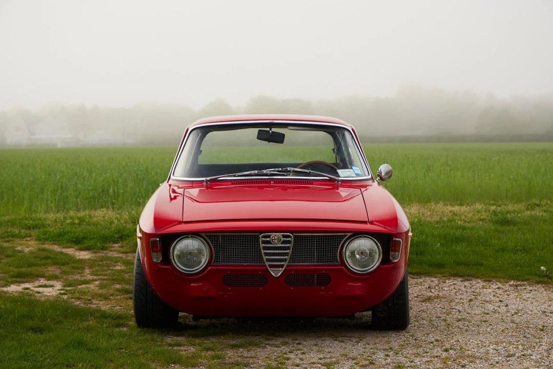 1965 Alfa Romeo Giulia Sprint GT - Image 13 of 31