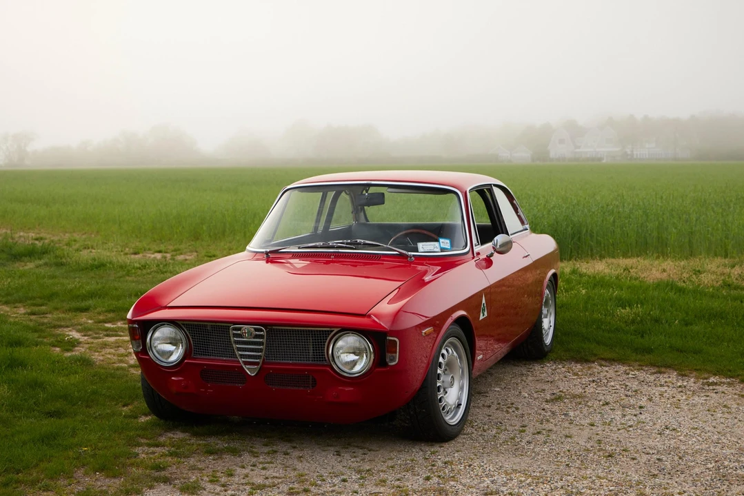 1965 Alfa Romeo Giulia Sprint GT - Image 10 of 31