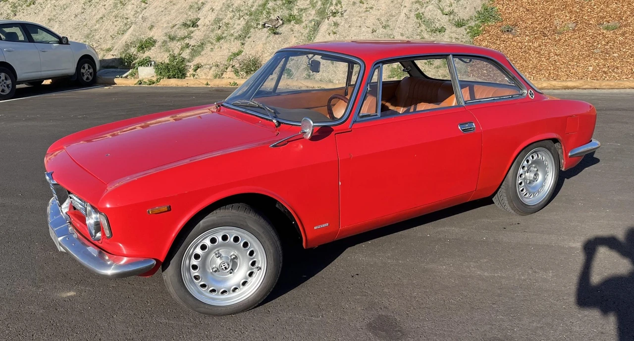 1966 Alfa Romeo Giulia Sprint GT Veloce - Image 9 of 31