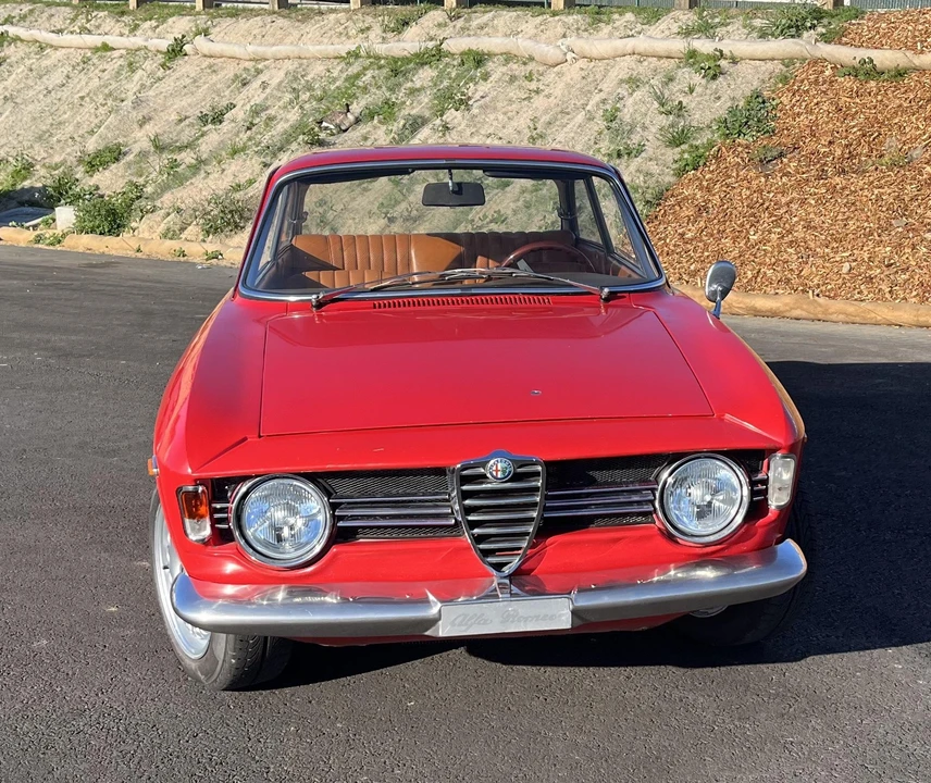 1966 Alfa Romeo Giulia Sprint GT Veloce - Image 3 of 31
