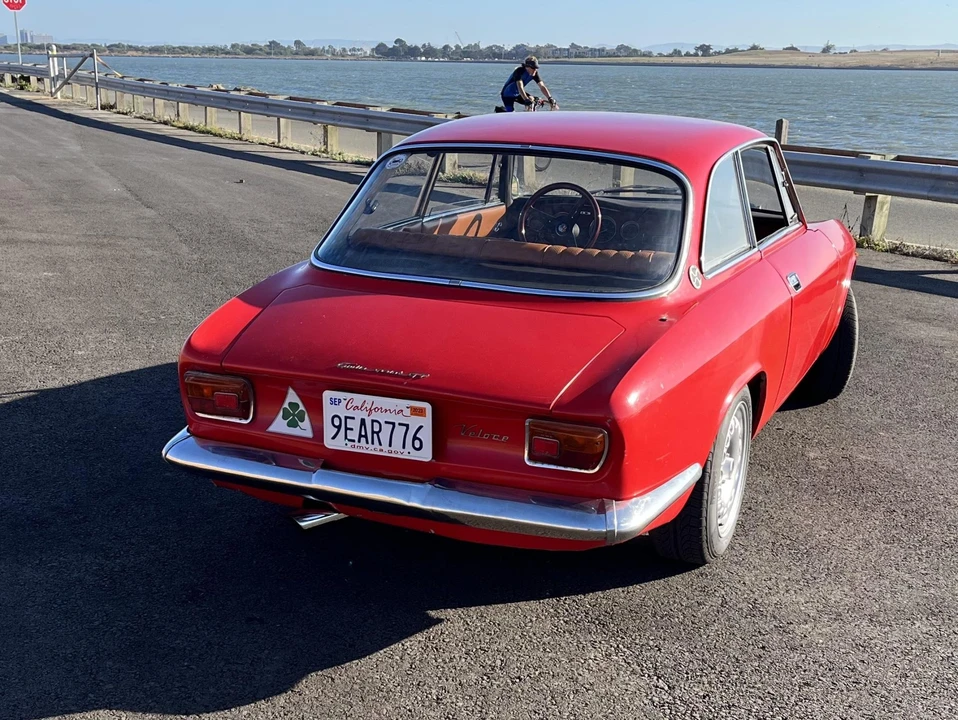 1966 Alfa Romeo Giulia Sprint GT Veloce - Image 13 of 31