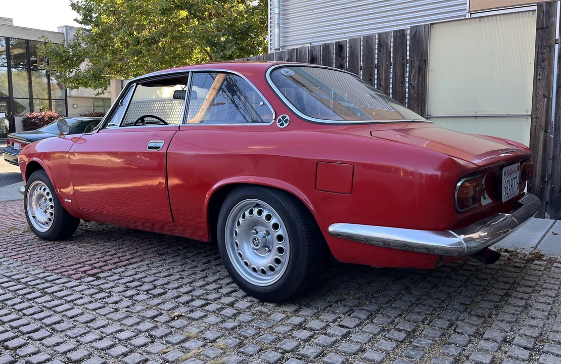 1966 Alfa Romeo Giulia Sprint GT Veloce - Image 11 of 31