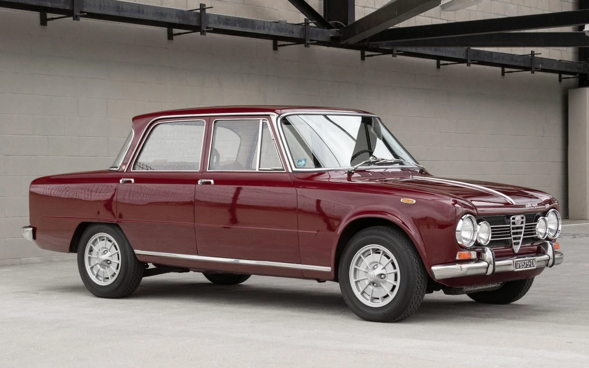 1968 Alfa Romeo 1750 GT Veloce - Image 19 of 31