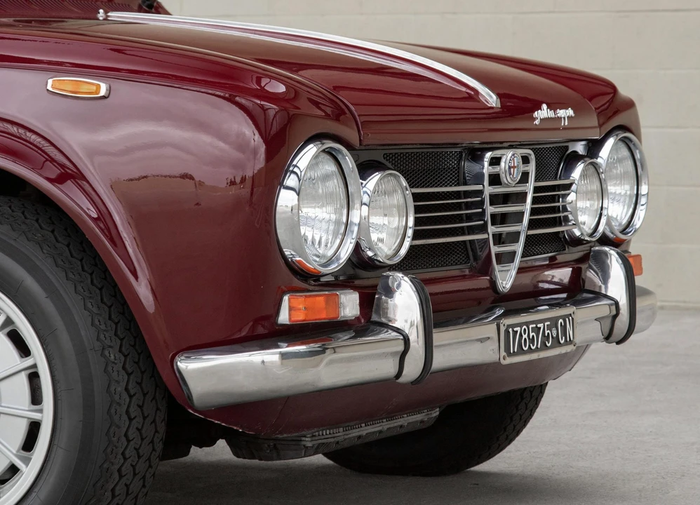 1968 Alfa Romeo 1750 GT Veloce - Image 29 of 31