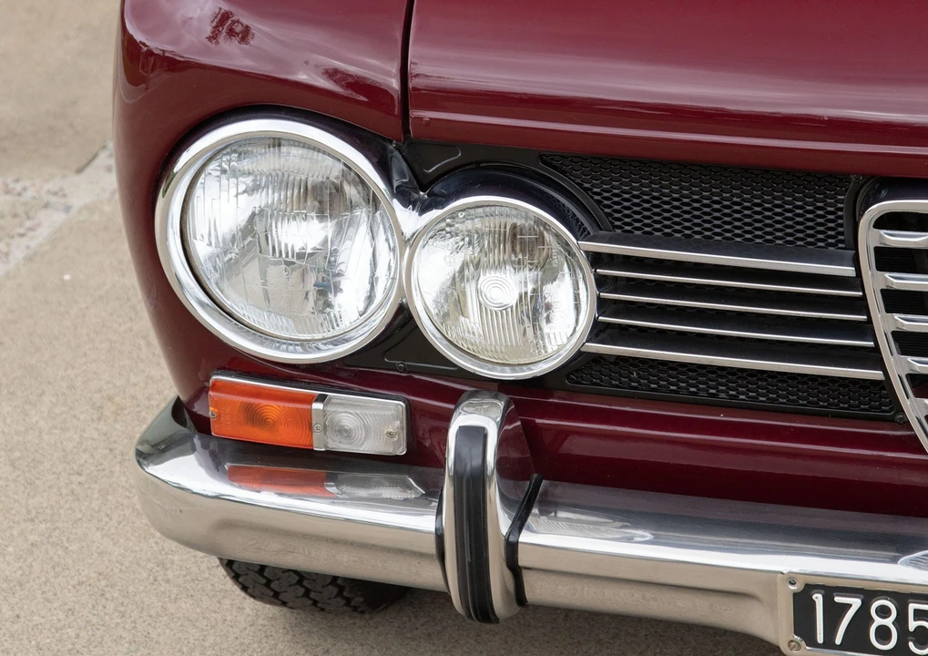 1968 Alfa Romeo 1750 GT Veloce - Image 30 of 31