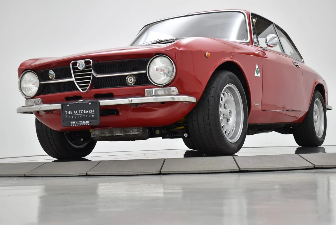 1972 Alfa Romeo GT 1300 Junior - Image 4 of 31