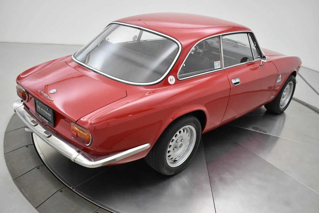 1972 Alfa Romeo GT 1300 Junior - Image 19 of 31