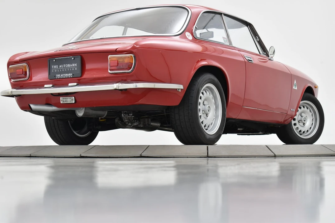 1972 Alfa Romeo GT 1300 Junior - Image 22 of 31