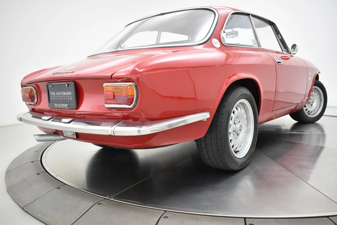1972 Alfa Romeo GT 1300 Junior - Image 24 of 31