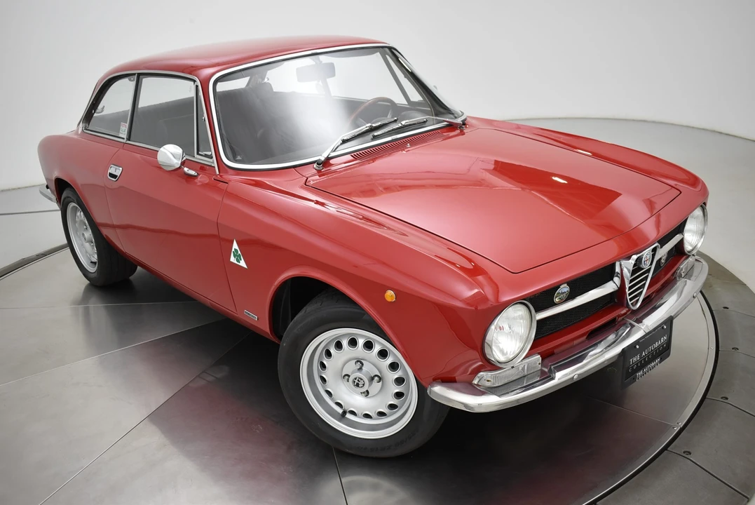 1972 Alfa Romeo GT 1300 Junior - Image 12 of 31