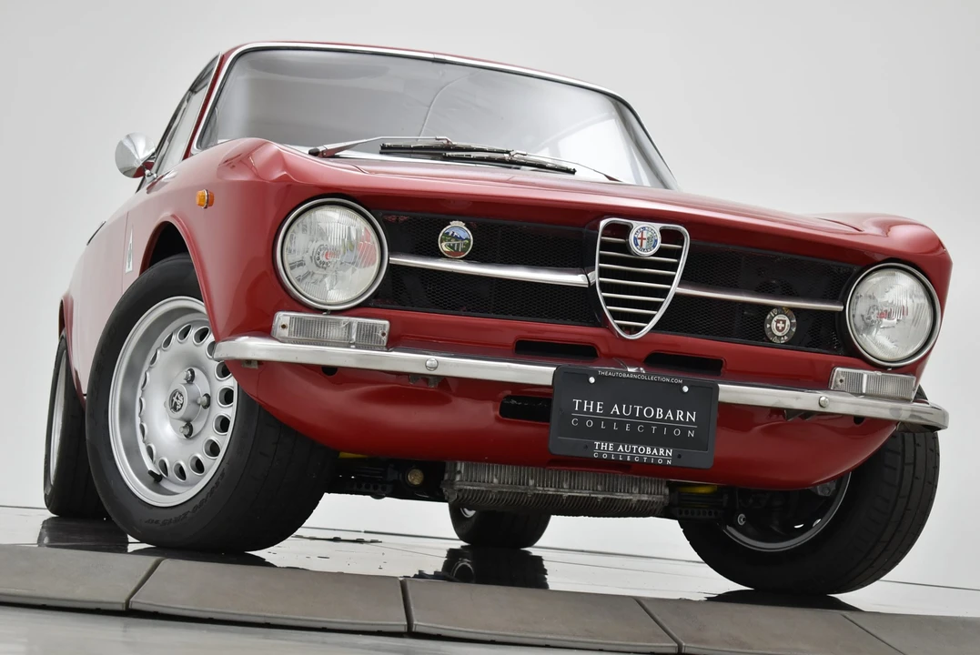 1972 Alfa Romeo GT 1300 Junior - Image 9 of 31