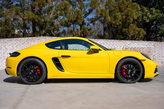 2023 Porsche 718 Cayman GTS 4.0 - Image 3 of 8